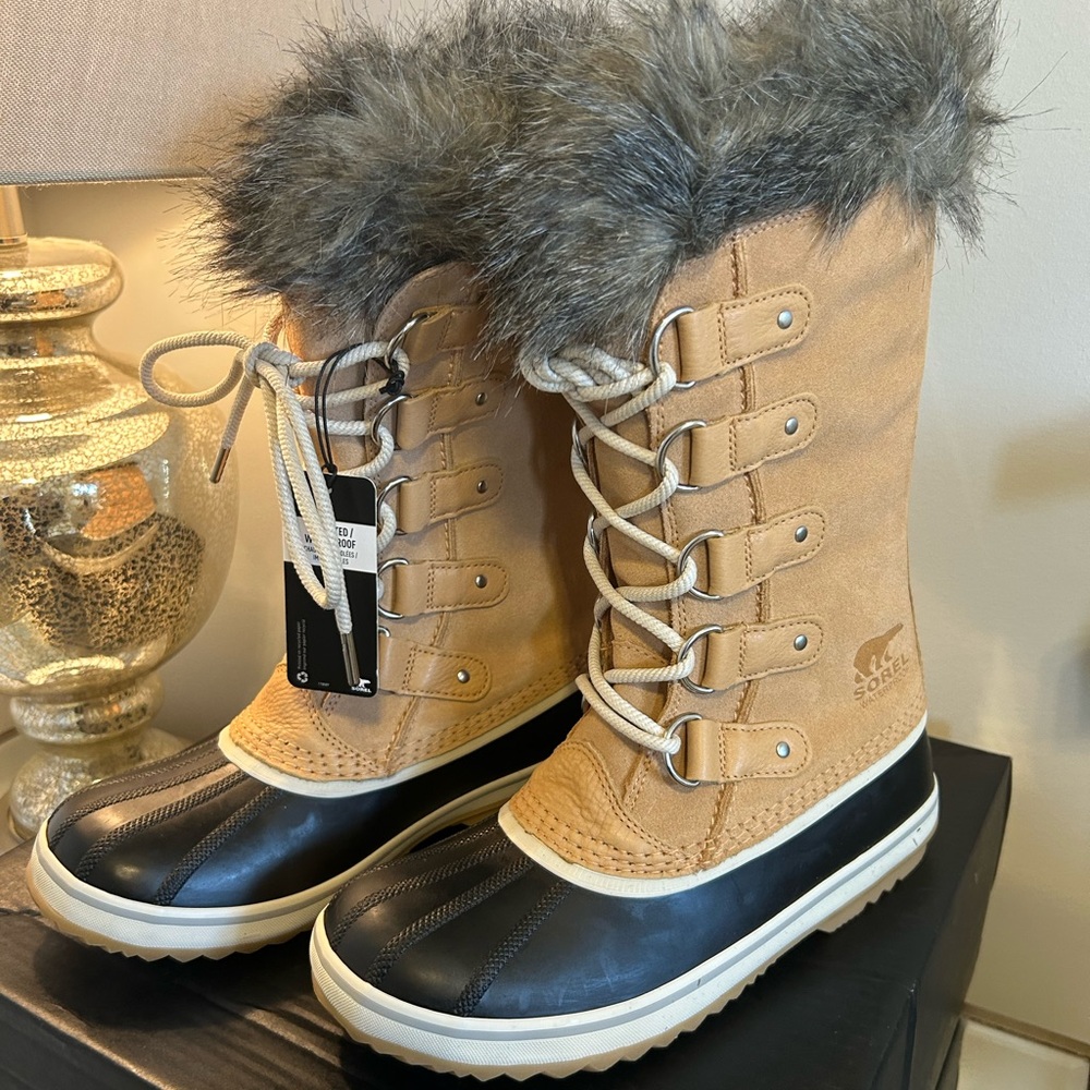 BRAND NEW IN BOX Sorel Joan of Arctic WP